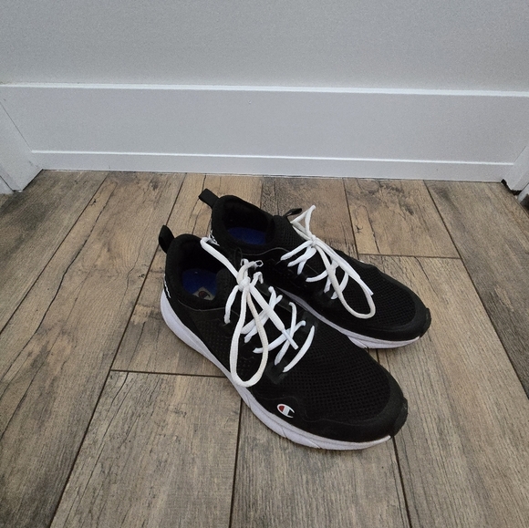 CHAMPION black and white 8w womens sneakers 1724008 - Picture 2 of 11